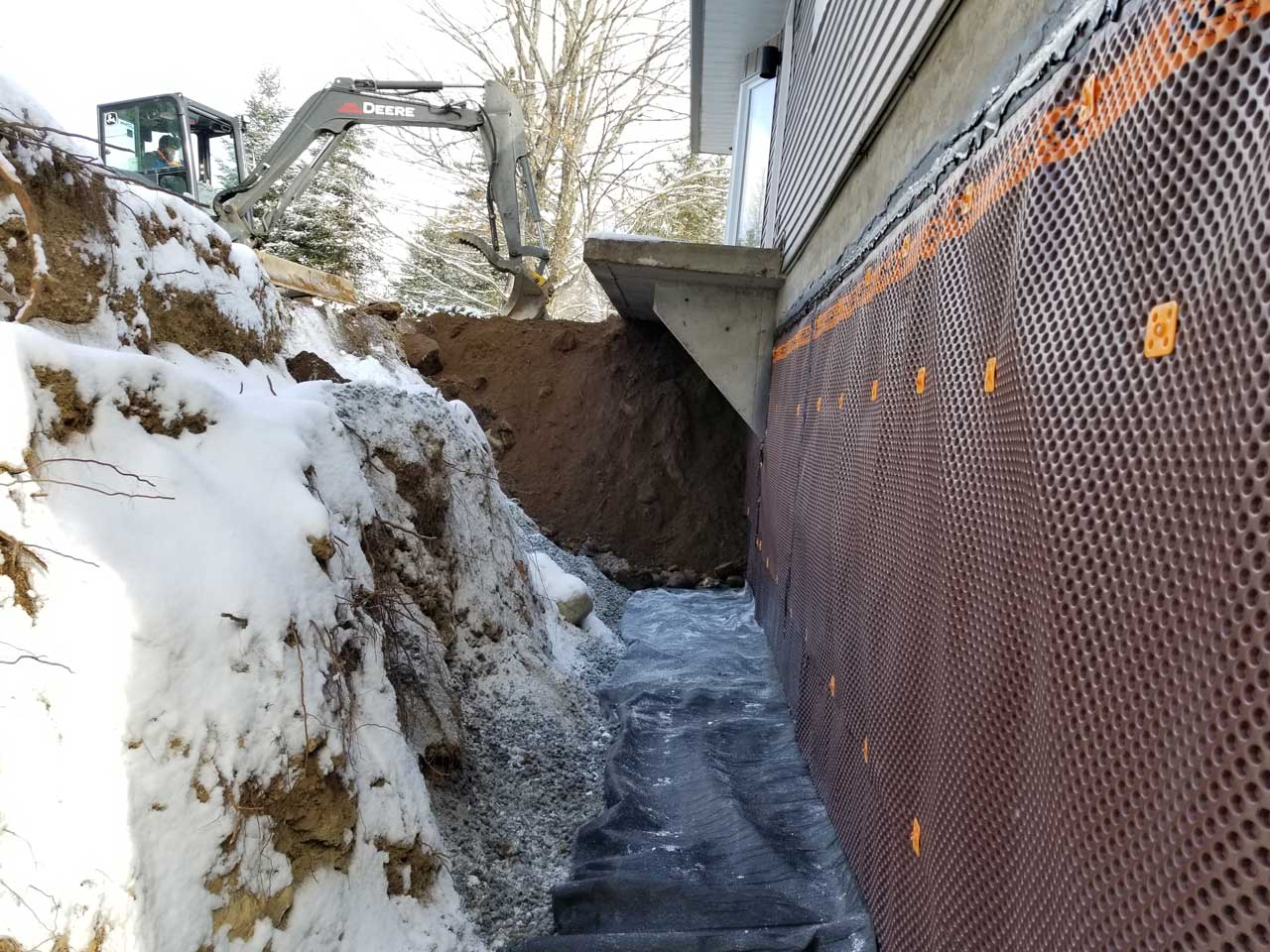 Drain français #191 Delta Aqua-Bloc Drain français #191 Delta Aqua-Bloc