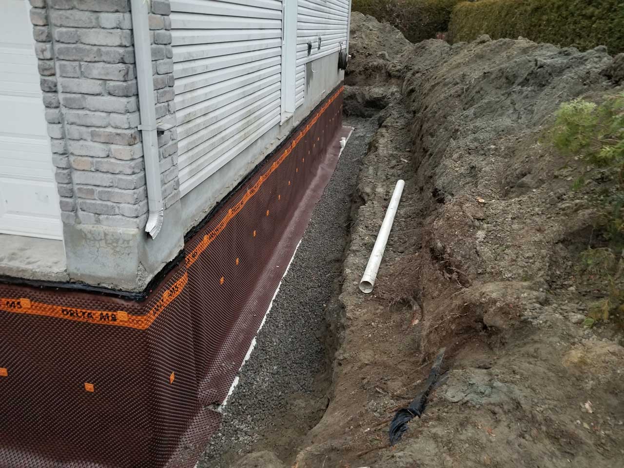 Drain français #226 Delta Aqua-Bloc Drain français #226 Delta Aqua-Bloc