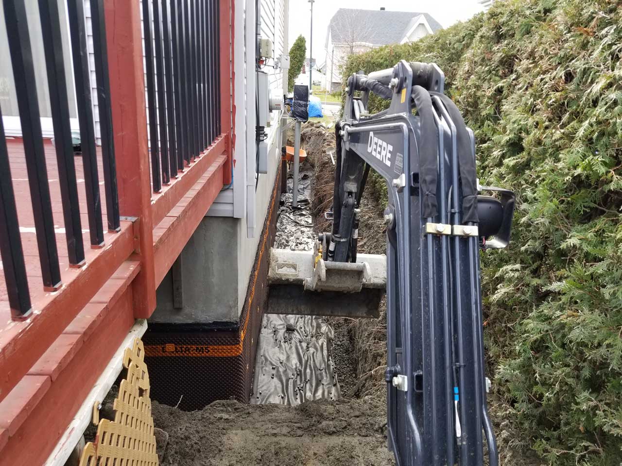 Drain français #227 Delta Aqua-Bloc Drain français #227 Delta Aqua-Bloc