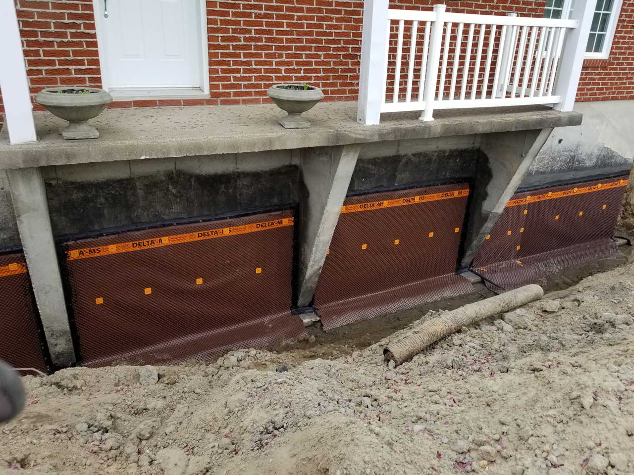 Drain français #300 Delta Aqua-Bloc Drain français #300 Delta Aqua-Bloc