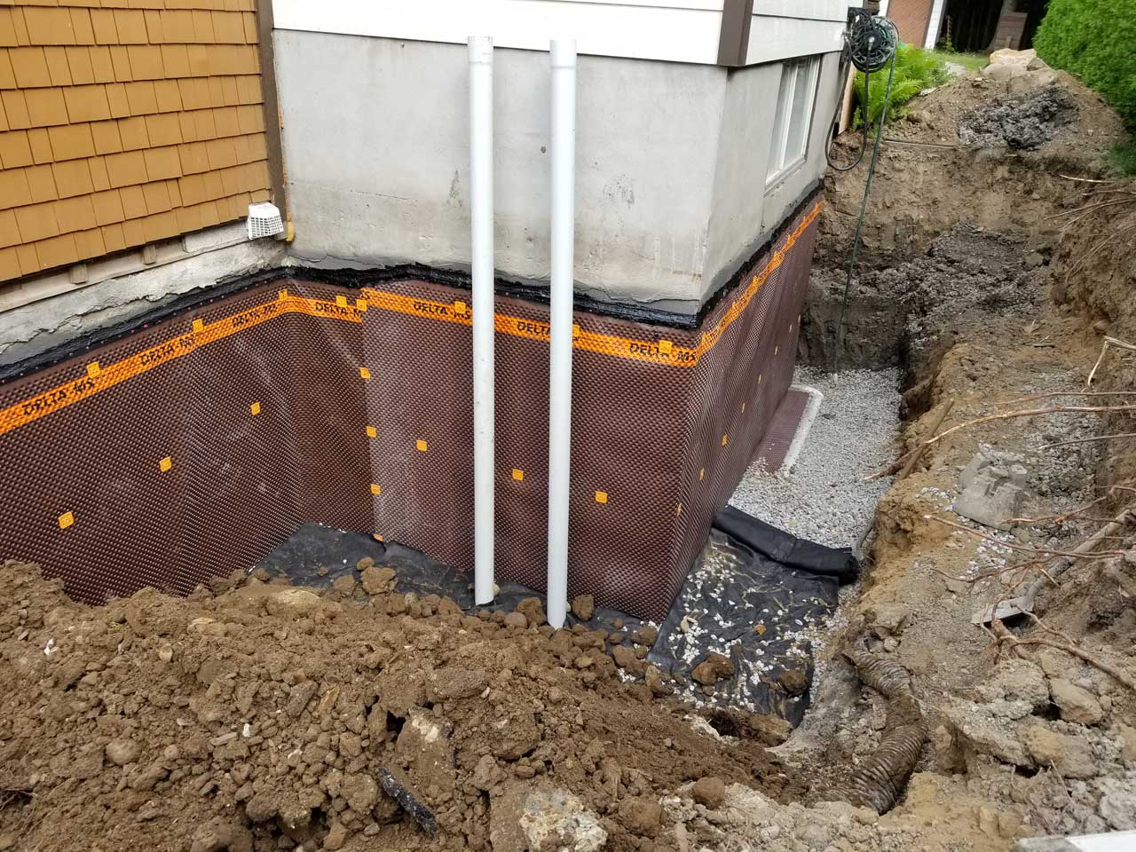 Drain français #348 Delta Aqua-Bloc Drain français #348 Delta Aqua-Bloc