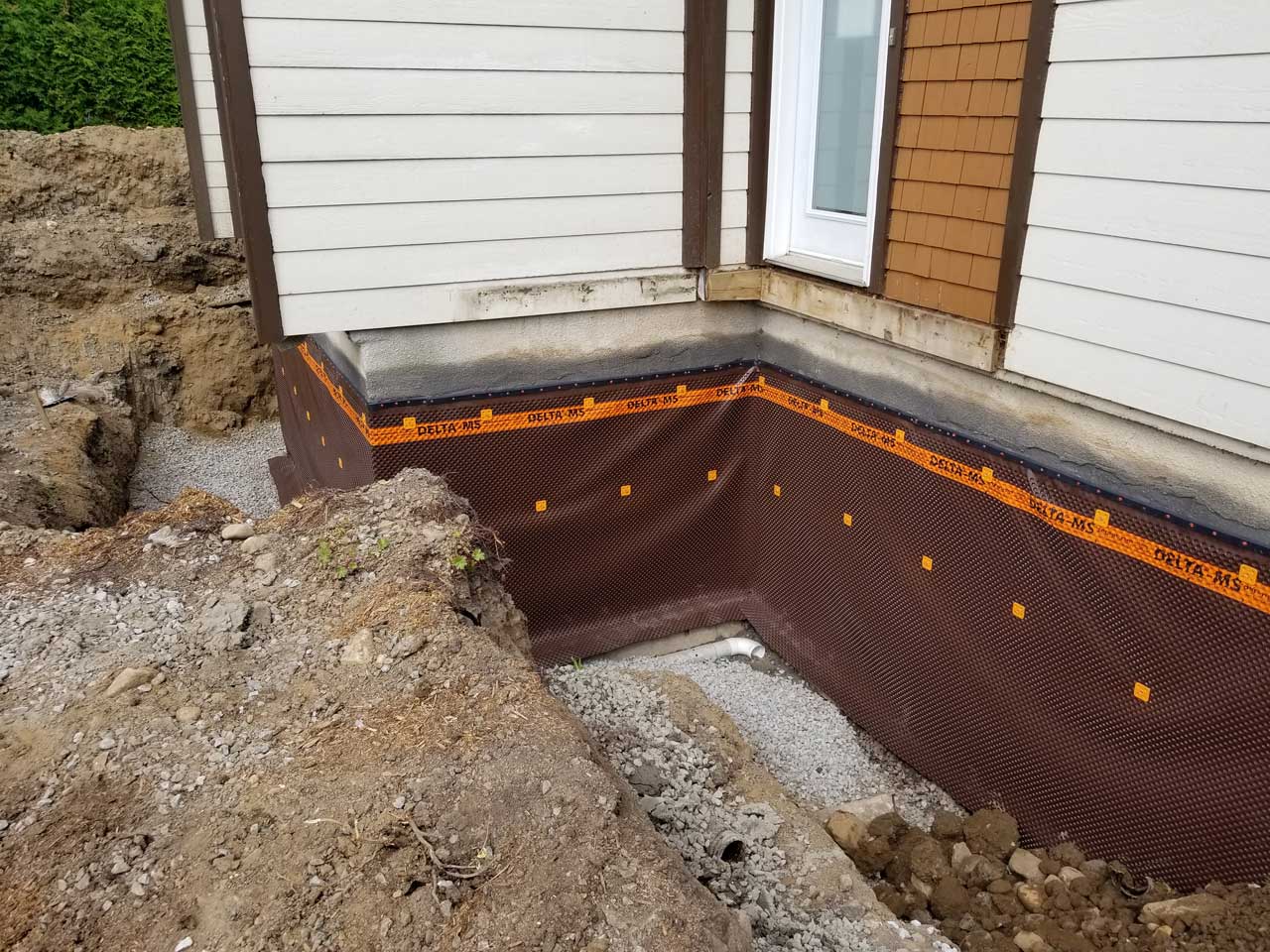 Drain français #349 Delta Aqua-Bloc Drain français #349 Delta Aqua-Bloc