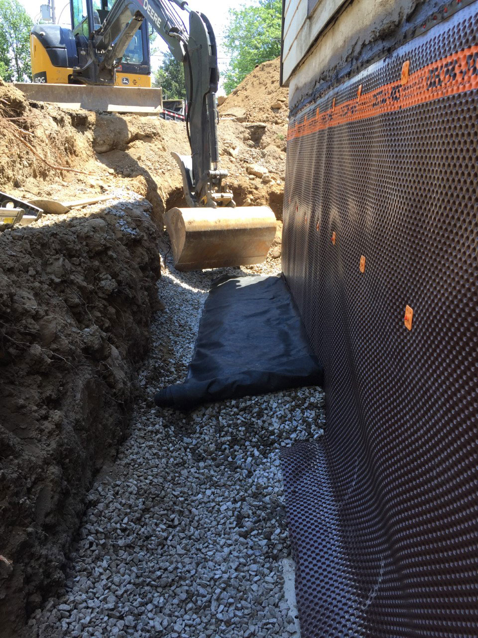 Drain français #354 Delta Aqua-Bloc Drain français #354 Delta Aqua-Bloc