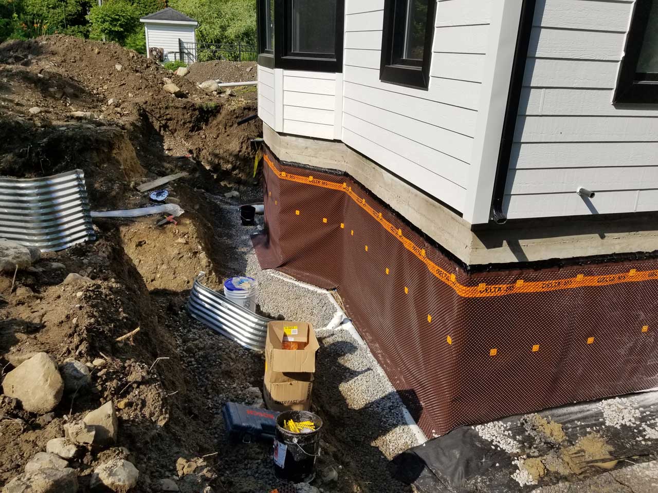 Drain français #394 Delta Aqua-Bloc Drain français #394 Delta Aqua-Bloc