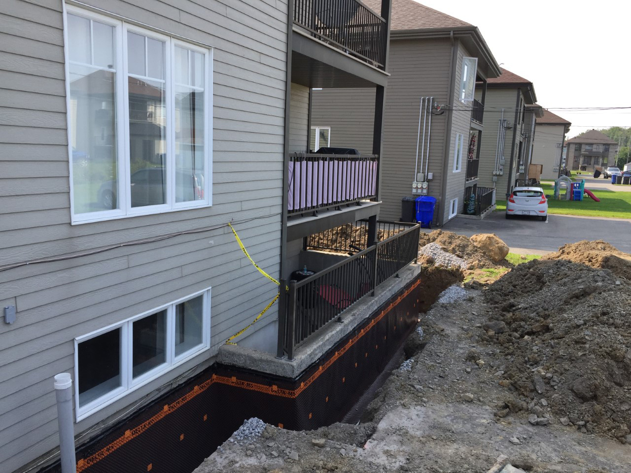 Drain français #407 Delta Aqua-Bloc Drain français #407 Delta Aqua-Bloc