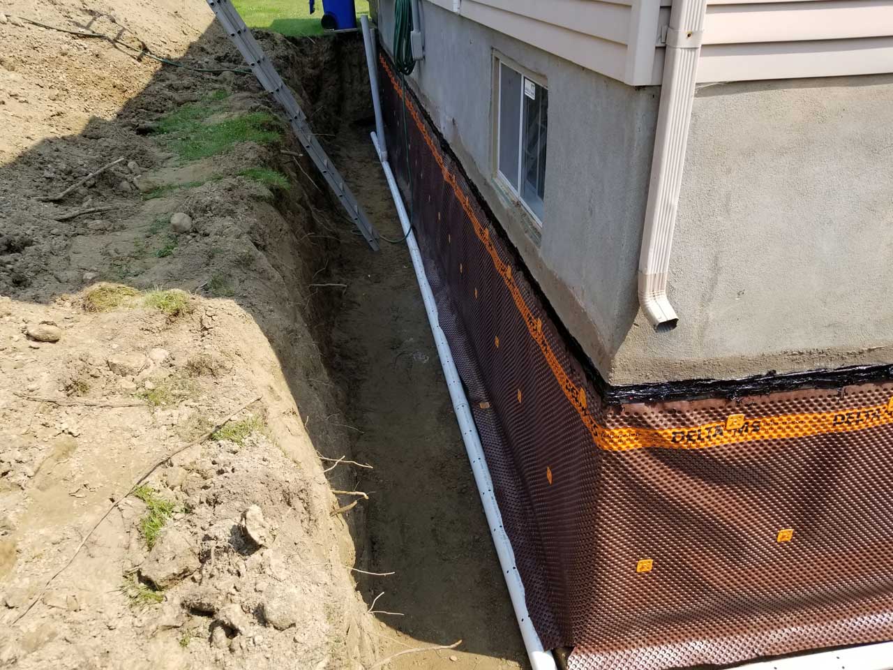 Drain français #416 Delta Aqua-Bloc Drain français #416 Delta Aqua-Bloc