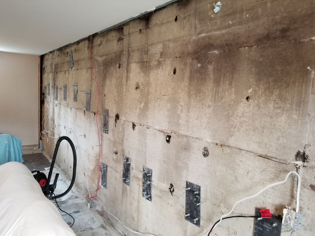 Fissure #28 Fissure #28